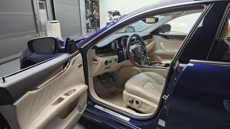 Maserati QUATTROPORTE