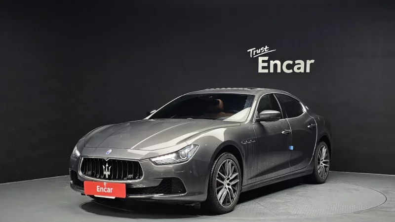 Maserati GHIBLI