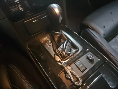 Infiniti QX70
