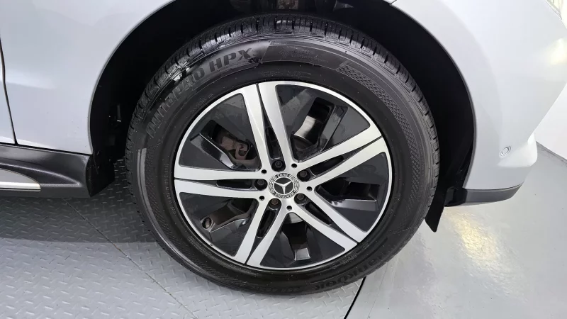 Mercedes-Benz M-class