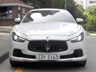Maserati GHIBLI