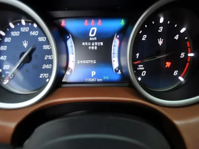 Maserati GHIBLI