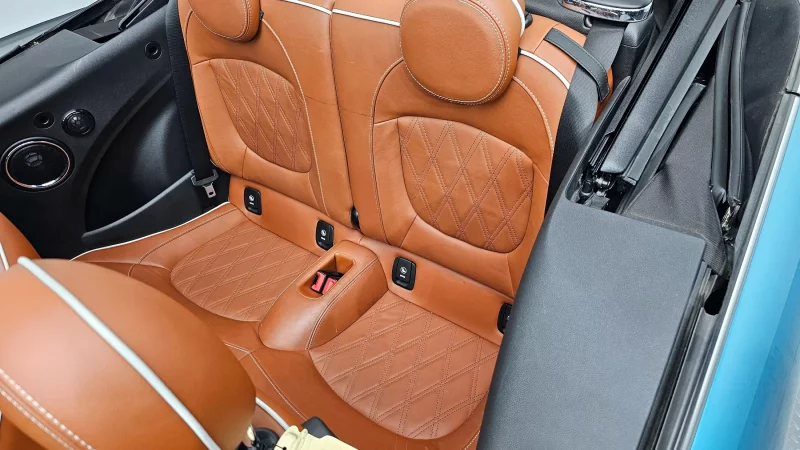 MINI Cooper Convertible