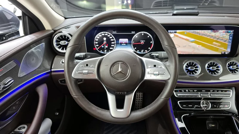 Mercedes-Benz CLS-Class