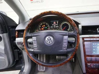 Volkswagen Phaeton