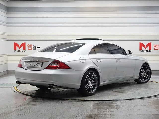 Mercedes-Benz CLS-Class