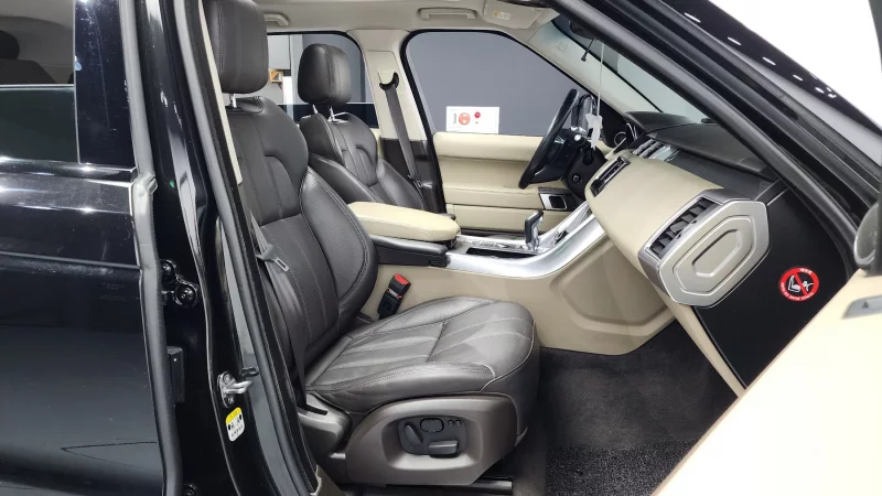 Land Rover RANGE ROVER SPORT