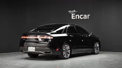 Lincoln MKZ