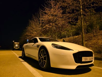 Astonmartin Rapide