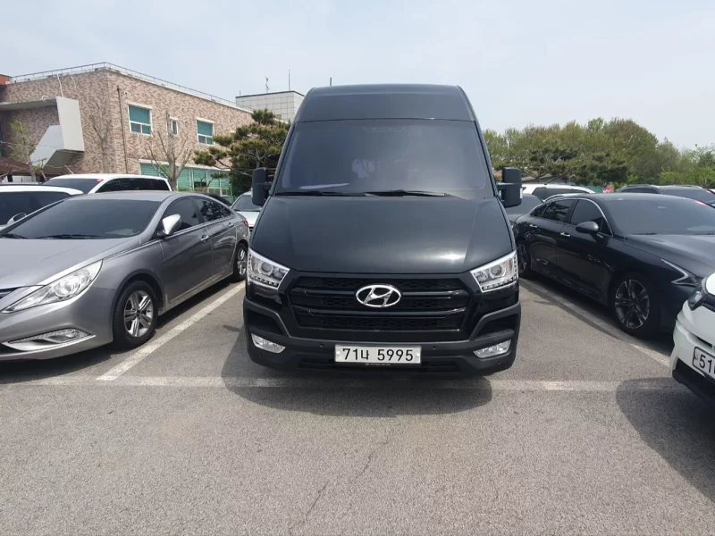 Hyundai H1