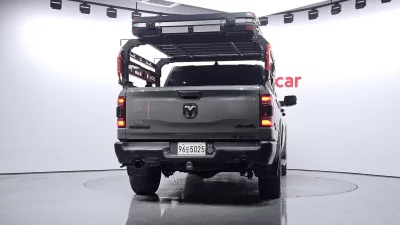 Dodge Ram Pick Up