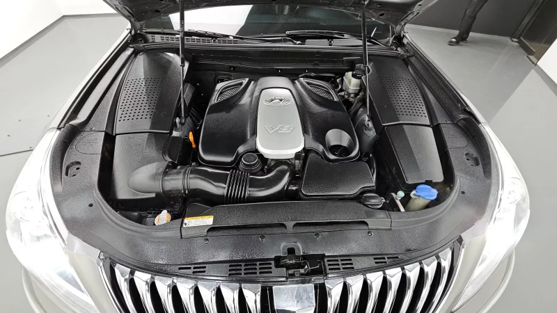 Hyundai Equus