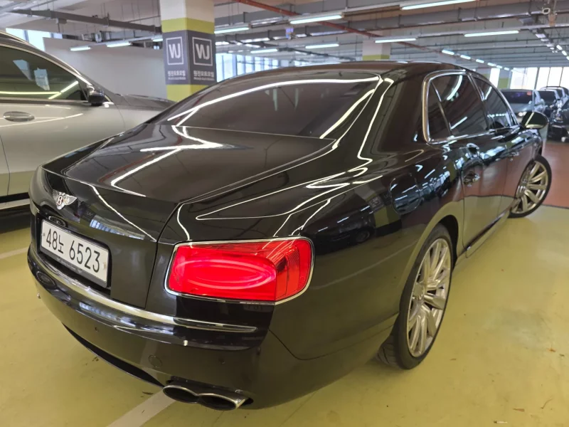 Bentley Flying Spur