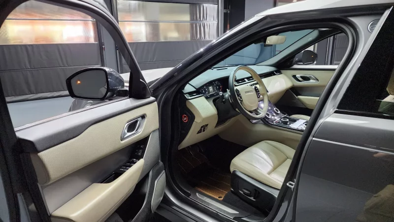 Land Rover RANGE ROVER VELAR