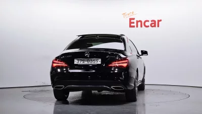 Mercedes-Benz CLA-Class