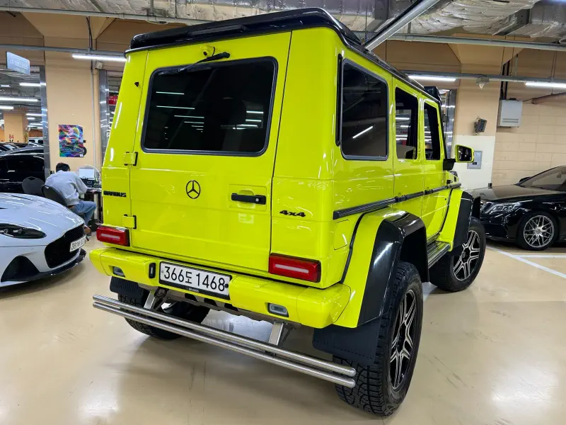 Mercedes-Benz G-Class