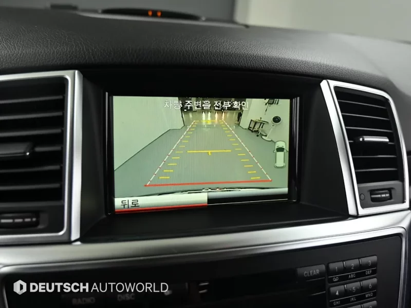 Mercedes-Benz M-class