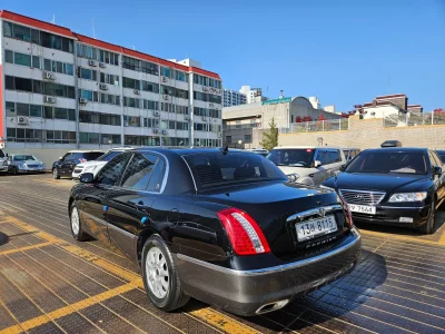 Kia OPIRUS