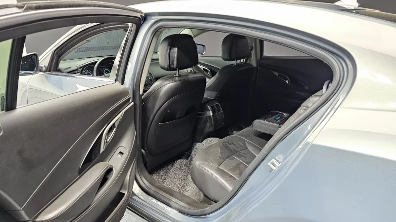 Daewoo Alpheon