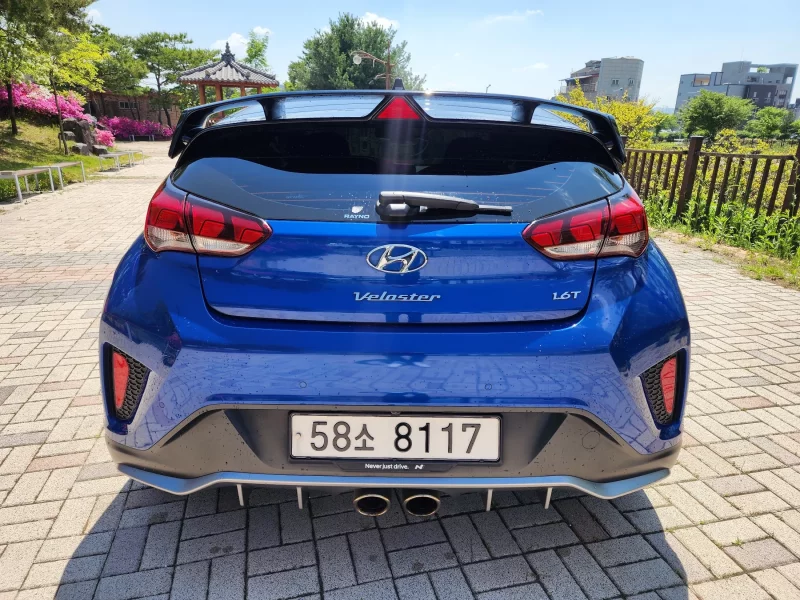 Hyundai Veloster