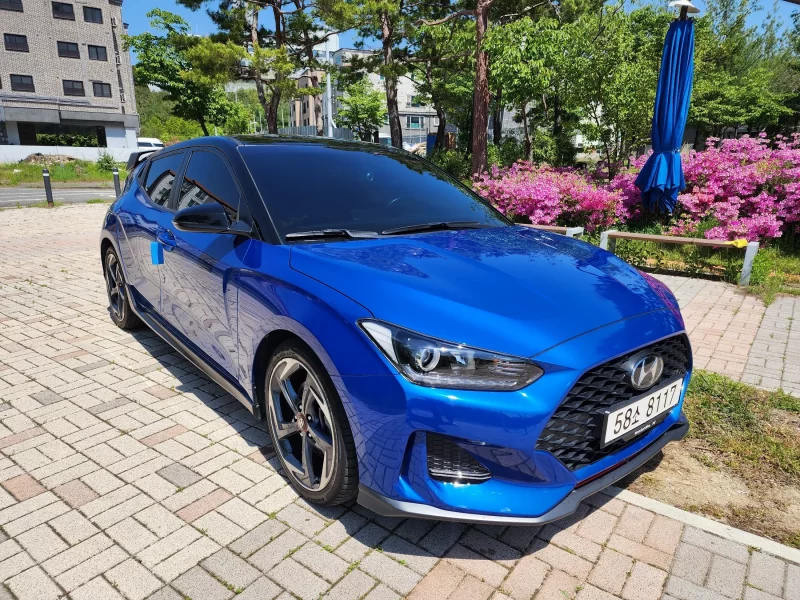 Hyundai Veloster