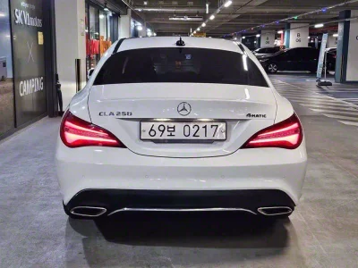 Mercedes-Benz CLA-Class