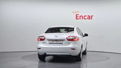 Renault Samsung SM3