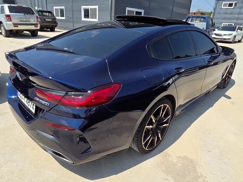 BMW 8-Series
