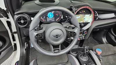 MINI Cooper Convertible