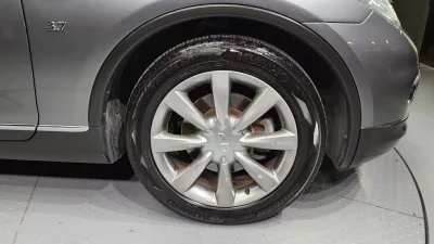 Infiniti QX50