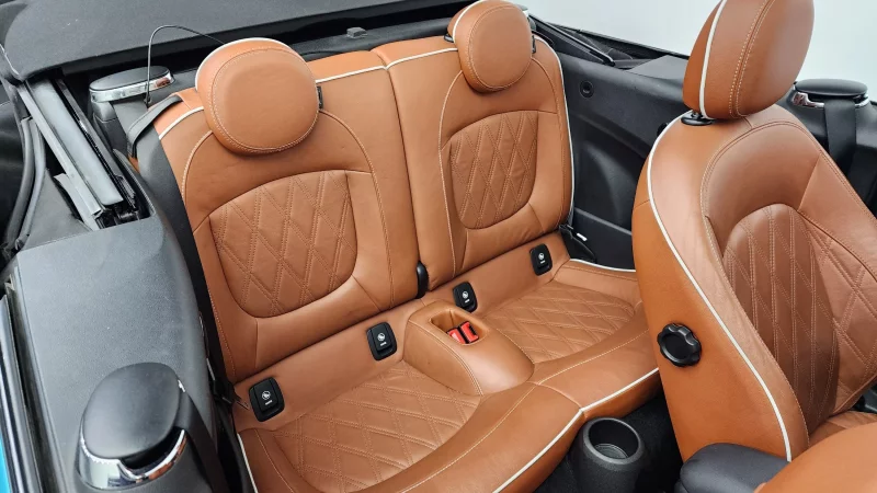 MINI Cooper Convertible