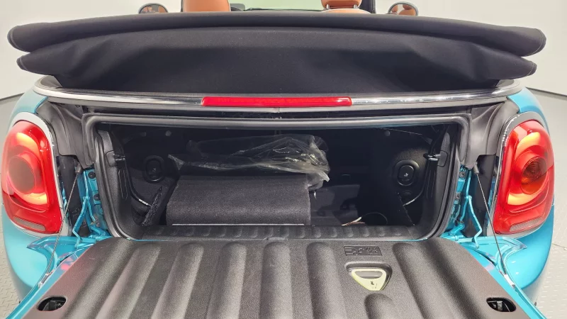 MINI Cooper Convertible