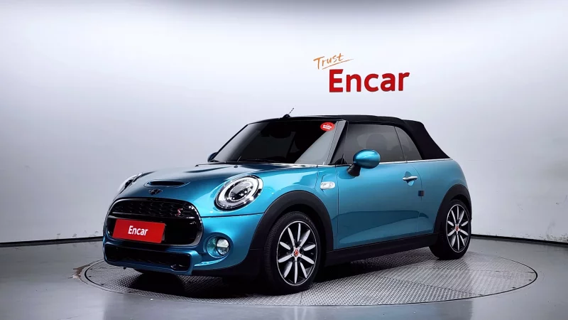 MINI Cooper Convertible