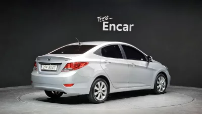 Hyundai Accent