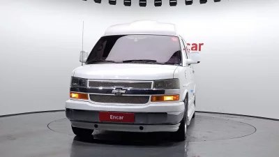 Chevrolet Express Van