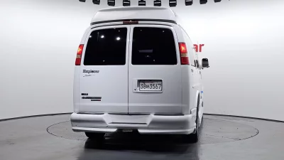 Chevrolet Express Van