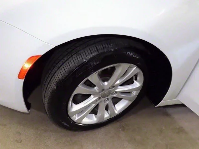 Chrysler 200