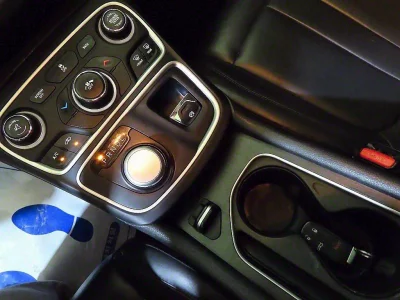 Chrysler 200