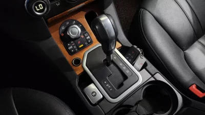 Land Rover DISCOVERY