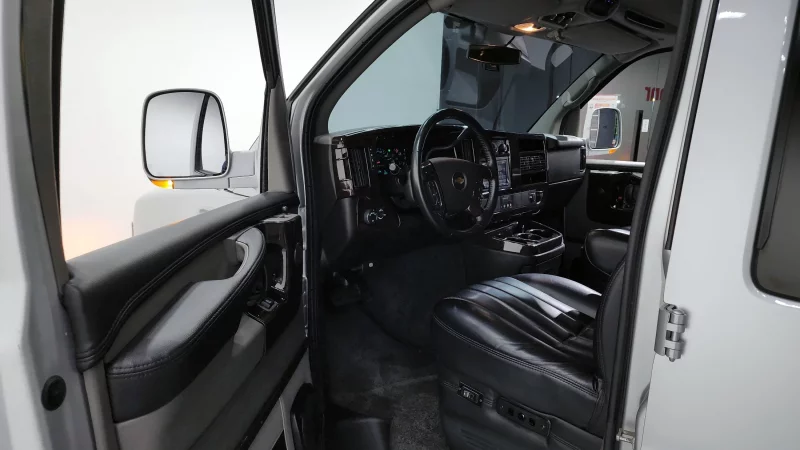 Chevrolet Express Van