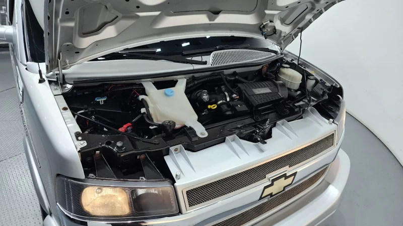 Chevrolet Express Van