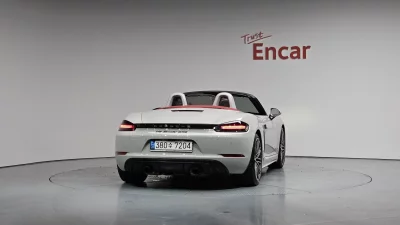 Porsche 718