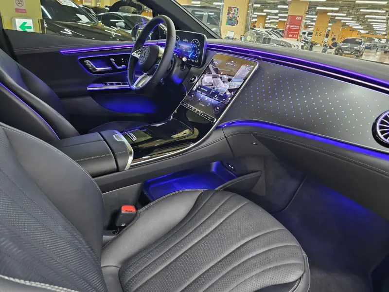 Mercedes-Benz EQE