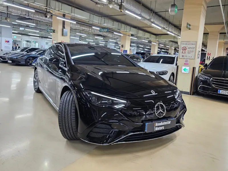 Mercedes-Benz EQE