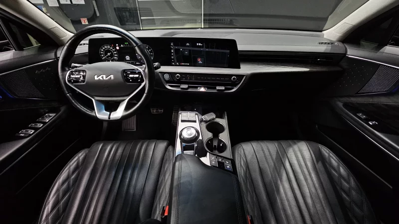 Kia K8