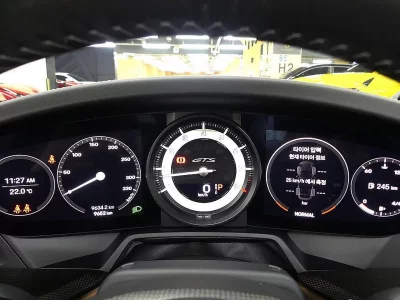Porsche 911