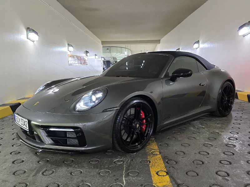 Porsche 911