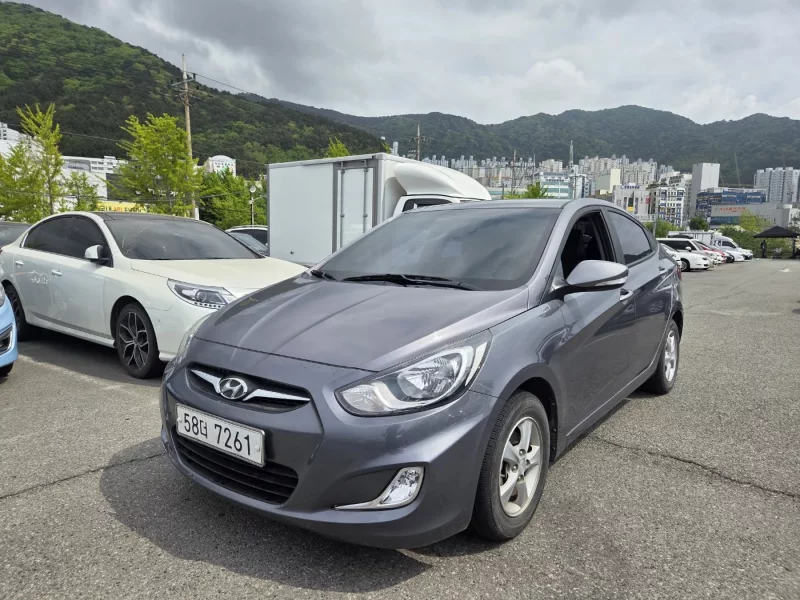 Hyundai Accent