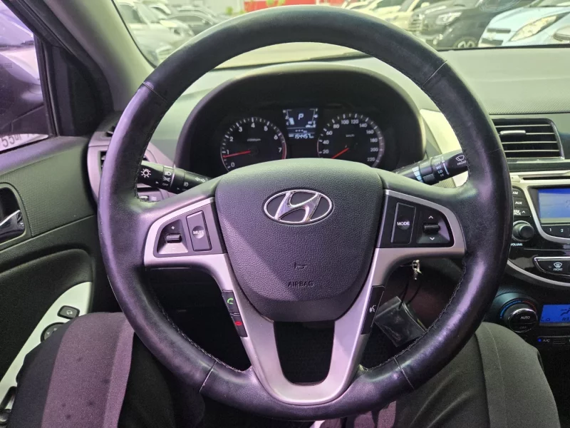 Hyundai Accent