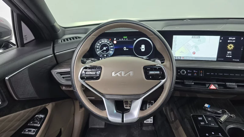 Kia K8
